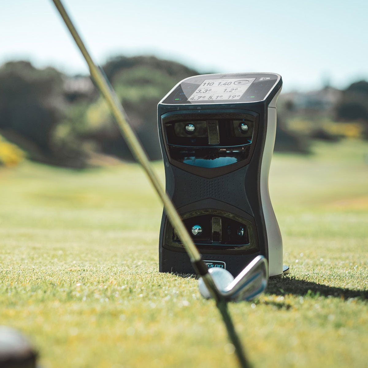 Foresight GCQuad Golf Launch Monitor with Carl's Place Pro Enclosure Home Golf Studio Package