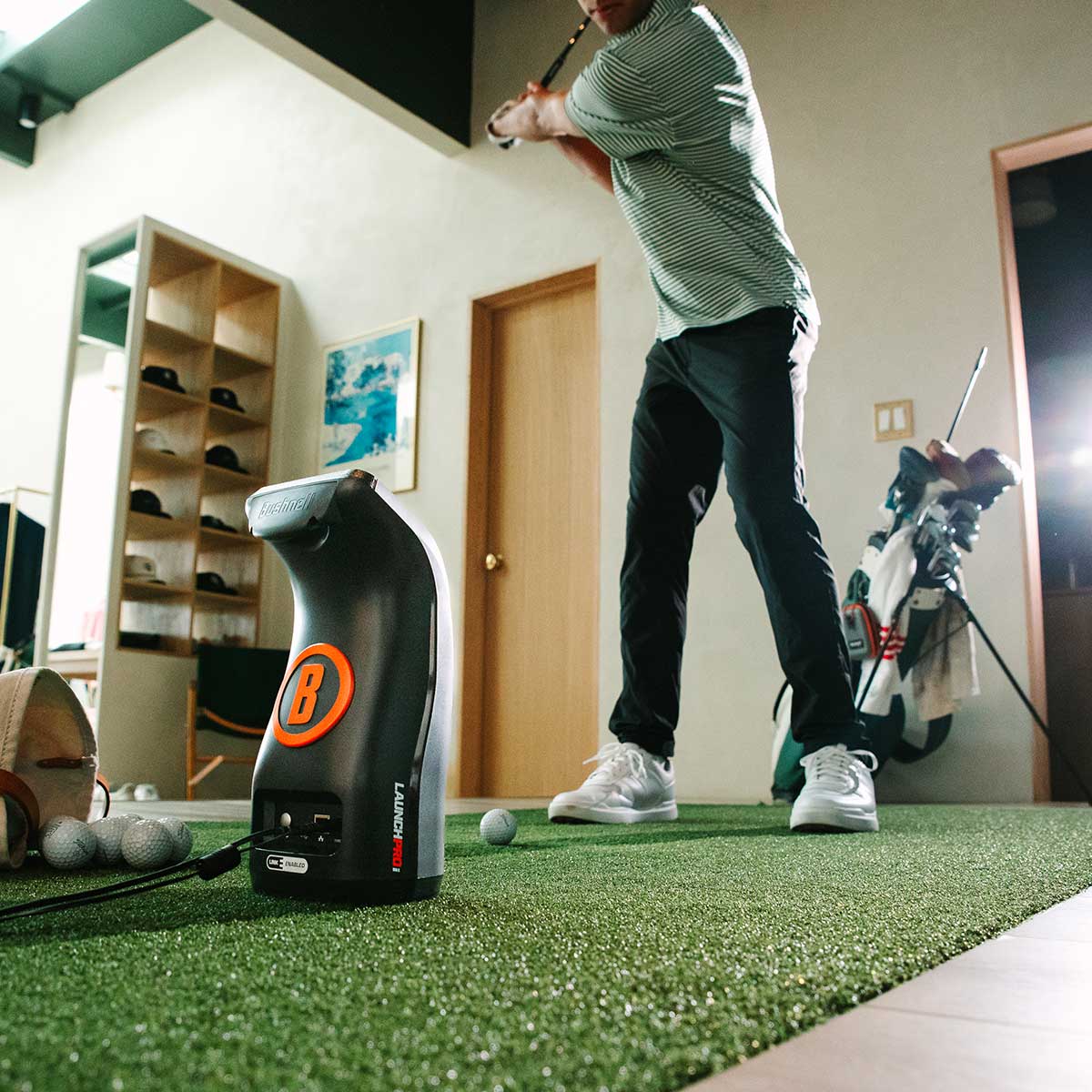 Bushnell LPi Circle B SportScreen Vanish LITE Hybrid-Retractable Golf Studio Complete Package | Home Golf Simulator Studio with Impact Screen, Enclosure, Hitting Mat, Putting Turf & Projector